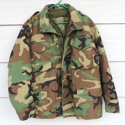 US Army Cold Weather Camo/Woodland Jacket - Size LARGE W/Liner - Image 1 of 4