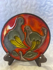 Rare vintage  INTERCELL Israel Handmade Majolica Pottery Plaque love birds 8” D - Picture 1 of 3