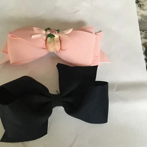 Lot Of 2 Girls Hair Bows 1  With Glass Ballerina Slippers 1 Black - Picture 1 of 3