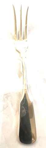 1810 PATTERN INTERNATIONAL STERLING 4 5/8" LEMON SERVING FORK POLISHED NO MONO Cover