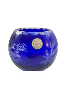 Romanian Cobalt Blue Cut to Clear Crystal Rose Bowl Vase Christmas Motif 4" Tall - Picture 1 of 11