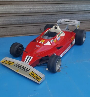TOSCHI - POLISTIL MODELLO FERRARI 1:6 - Immagine 1 di 4