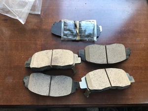 Nuevo juego de pastillas de freno delanteras originales Honda Civic OE 45022S5D406 - Imagen 1 de 2