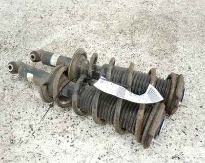 2017-2020 Subaru Impreza Rear Strut Shock Pair Driver Left Pass Right OEM - Image 1 of 4
