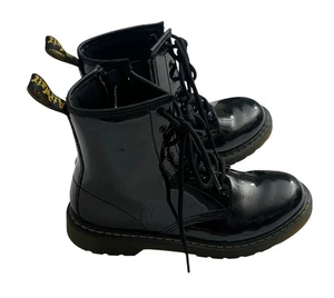 Dr. Martens 1460 Lacklederstiefel Damengröße 7 Herrengröße 6 schwarz - Bild 1 von 8