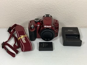 Nikon D3200 24,2 megapixel fotocamera reflex digitale rossa (solo corpo) - Foto 1 di 10