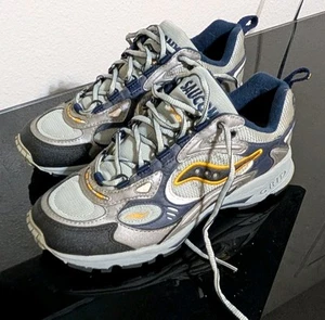 Zapatillas deportivas Saucony Grid Aura TR S2261-2 grises para hombre EE. UU. 7 excelente estado - Imagen 1 de 5