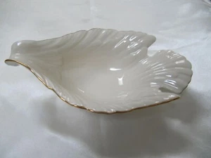 Vintage Lenox Porcelain Dove Collection Gold Trim Dish Made in USA Reduced!!!! - Picture 1 of 4