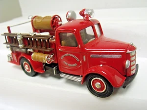MATCHBOX YESTERYEAR, 1:43,YFE17, 1939 BEDFORD FIRE TRK"MANCHESTER",EXC COND,NOBX - Picture 1 of 5