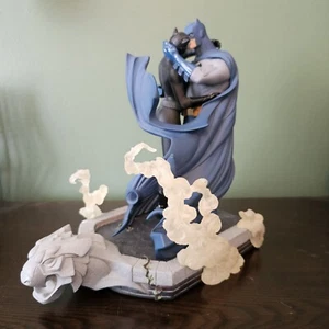 DC Collectibles Batman: Hush Batman & Catwoman Statue 2014 in Box 635/2500 - Picture 1 of 10