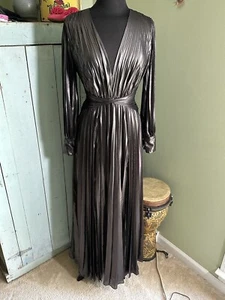 Marciano by Guess "Bela" Metallic Pleated Satin Old Hollywood Dress Size 4 - Picture 1 of 9
