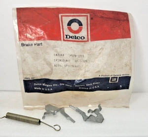 GM 18020401 Chevy Buick Olds Pontiac Zapata de Freno Kit de Ajuste 2 Palancas y 1 Muelle - Imagen 1 de 6