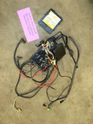 1997 Arctic Cat Tigershark Daytona 1000 bobina de ignição e-box cérebro ecu F8T32271 - Imagem 1 de 4