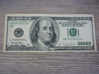 VINTAGE SERIES 1996 $100 DOLLAR BILL FEDERAL RESERVE NOTE - Image 1 of 2