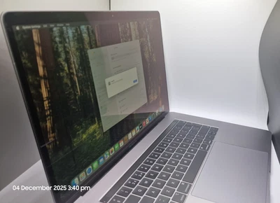 Apple MacBook Pro A1990 15" i7 8th Gen 16GB RAM 256GB NVMe - Image 1 of 4