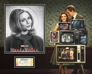 ELIZABETH OLSEN SIGNED WANDAVISION PHOTO MOUNT - Picture 1 of 1