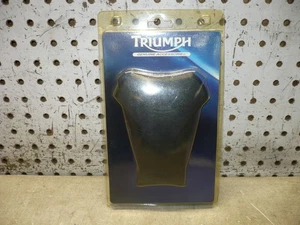 TRIUMPH 06 20 DAYTONA STREET TRIPLE RUBBER TANK PAD A9790008 - Picture 1 of 14