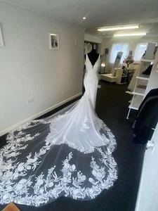 maggie sottero wedding dress size 10 - Picture 1 of 10