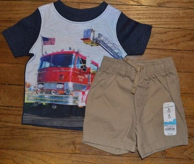 Camiseta de camión de bomberos y conjunto corto caqui tostado talla 9 meses jumping frijoles Foto 1 de 2