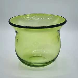 Vaso vetro verde advocado soffiato a mano pesante forma campana casetta arredo casa 7" - Foto 1 di 14