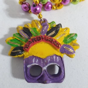 Mardi Gras Bead Feather Mask 21" Necklace Throw Parade New Orleans Carnival - Picture 1 of 6