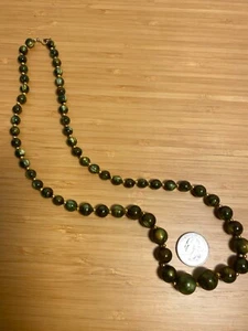 Vintage 40s/50s variegated bead necklace with small gold beads 24inchs long. - Picture 1 of 4