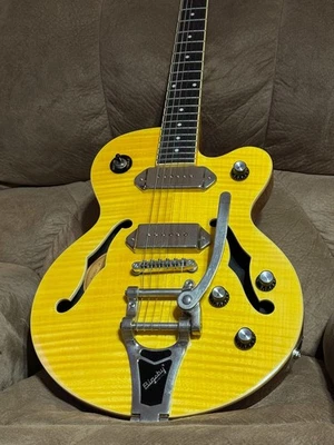 Gibson Epiphone WildKat Bigsby Semi-Hueco P90 Steampunk Setzer Rockabilly Foto 1 de 4