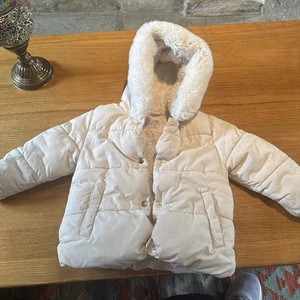 F&F Cream Fur Lined Coat. 18-24months. - Picture 1 of 7