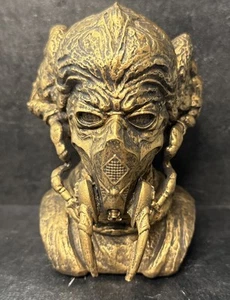 Star Wars Jedi Master Plo Koon Busto Disneyland Galaxy's Edge Clone Wars - Foto 1 di 3