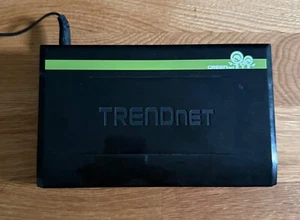 TRENDnet TEG-S8g 8-Port Unmanaged 8-Port Gigabit GREENnet Switch - Picture 1 of 3
