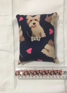 Bellissimo cuscino fatto a mano per bambole 18" e baby dolls carino - Foto 1 di 2