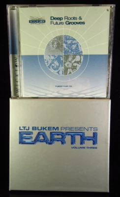 2 Electronic, Dance, Neo Soul, Trip Hop Compilation CDs LTJ Bukem Earth & Wicklo - Image 1 of 4