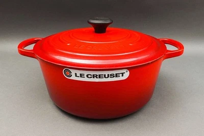 Caçarola de forno holandesa redonda de ferro fundido esmalte vermelho Le Creuset France #28 com tampa - Imagem 1 de 4