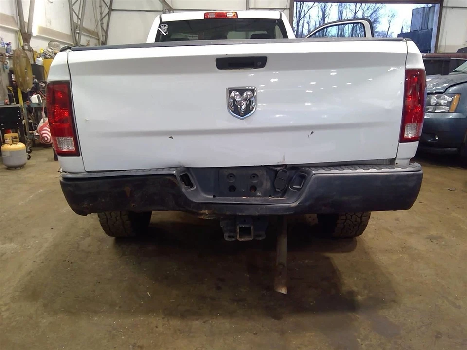 Driver Left Front Spindle/Knuckle Fits 13-24 DODGE 3500 PICKUP 6862414 - Image 1 of 4