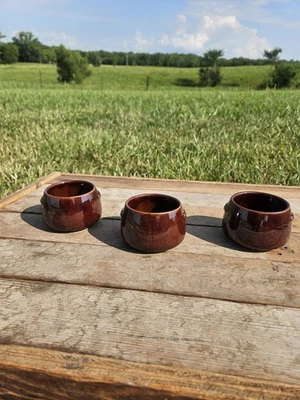 Juego de 3 mini olla sopera de chile frijol de cerámica marrón West Bend de colección Foto 1 de 4