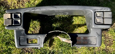 Cuadro de instrumentos velocímetro Ford Mustang 87-89 tablero bisel OEM negro Foto 1 de 4