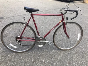 1980s SCHWINN WORLD SPORT MENS 10 SPEED ALL ORIGINAL BODY SUPER CLEAN SWEET - Picture 1 of 12