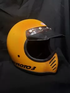 Vintage Yellow Bell Moto 3 III Motorcycle Helmet size 7.5 with visor - Picture 1 of 12