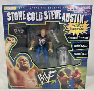 ๐ฅ WWF WWE STONE COLD STEVE AUSTIN FIGURE WITH GRAPPLE GEAR JAKKS PACIFIC #81702 - Picture 1 of 12