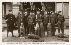 FOTO REAL POSTAL DE PROYECTILES ALEMANES SIN EXPLOTAR, BOMBARDEO DE HARTLEPOOL, DURHAM - Imagen 1 de 2