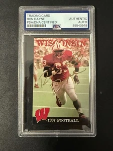 Ron Dayne signed Auto 1997 Wisconsin Badgers Football Spielplan Karte PSA SLAB - Bild 1 von 2