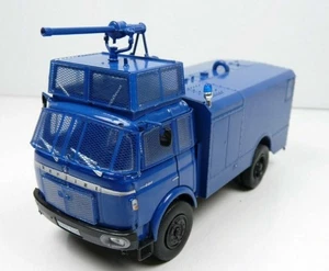 IXO,BERLIET GBK80 1960 Gendarmerie pump van, 1/43, G111A011 - Picture 1 of 2