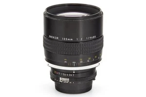Nikon AI 135/2 Nikkor / 32368,5 - Imagen 1 de 4