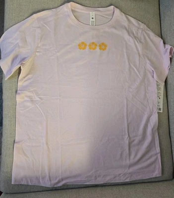 Camiseta Lululemon All Yours Algodão Rosa Tamanho 8 Flores Exclusivas do Havaí Nova Com Etiqueta - Imagem 1 de 4