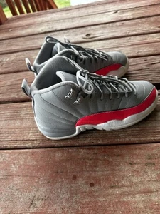 Jordan 12 Retro Mid Wolf Grey Racer Pink Size 6Y - Picture 1 of 7