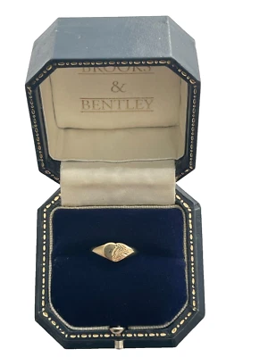 Signet Ring 9ct Gold Heart Shape Signet Vintage Ring - Size M 1/2 - Image 1 of 4