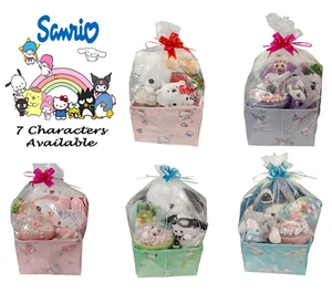 Großes Sanrio Geschenkkorb Konvolut Hello Kitty Blindbox Cinnamoroll Kuromi Melodie - Bild 1 von 38