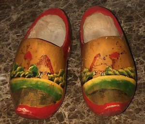 Zuecos de madera Holland tallados a mano madera maciza vintage pintados a mano zapatos par rojo - Imagen 1 de 5
