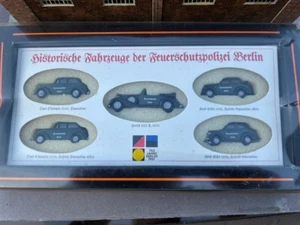 Box Praline 80055 HO 1/87 5 Historical Police Vehicles from Berlin - Picture 1 of 2