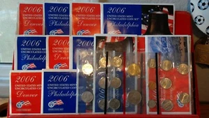 LOT of 6 Sets 2006 U.S. Uncirculated Sets P and D - Picture 1 of 1
